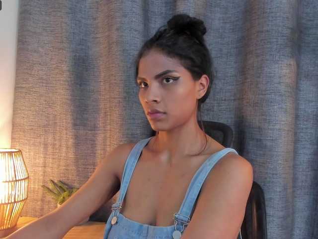 Yayın ekran görüntüleri VivianSanchez