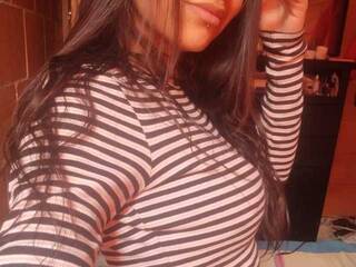 Erotik görüntülü sohbet wendymg