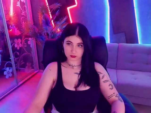 Fotoğraflar WendyMoon Welcome to my room. Lovens works from 1 tokens. Favorite types 11,22,55,77, 111tk Fuck my pussy in the total chat for the goal504