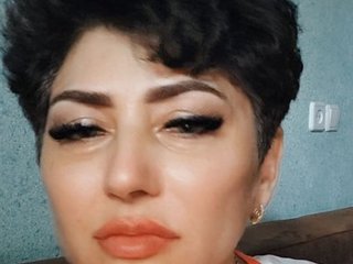 Erotik görüntülü sohbet WildMerry
