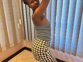 Erotik görüntülü sohbet Wildpetal2000