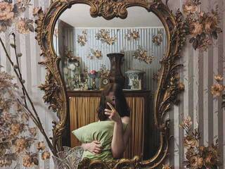 Erotik görüntülü sohbet Liralei