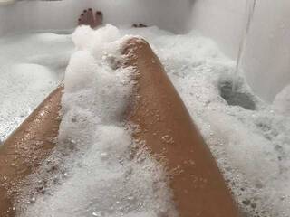 Erotik görüntülü sohbet X-Firefly-X