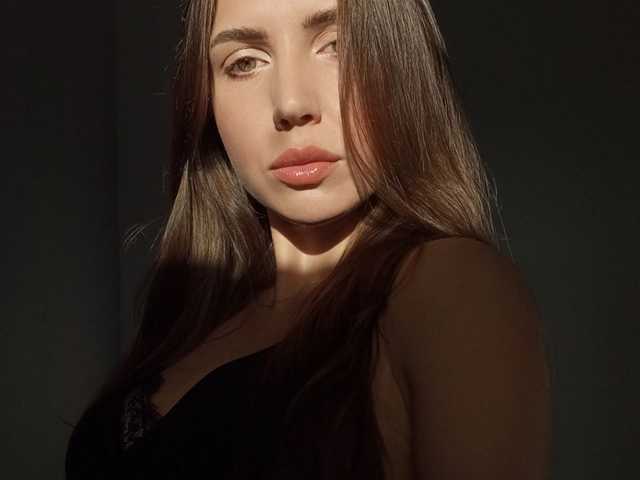 Profilin fotoğrafı anya_madlove