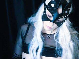 Erotik görüntülü sohbet SisterLilith