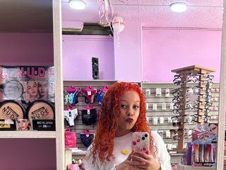 Erotik görüntülü sohbet yannicandy