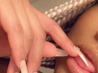 Erotik görüntülü sohbet Yiauana