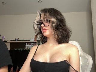 Erotik görüntülü sohbet Honey_buns