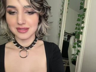 Erotik görüntülü sohbet Honey_buns