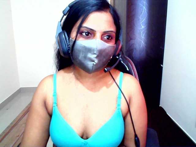 Fotoğraflar yoursavitha5 my neighbour at home | Make me Squirt at Pvt | Today free show for all| Please support | lets party [none] [none] [none]