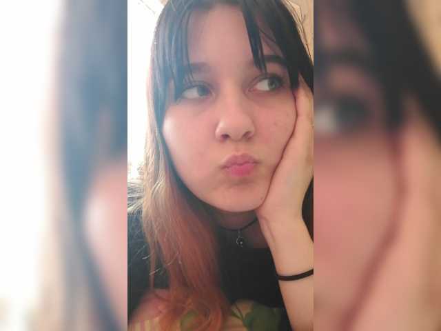 Yayın ekran görüntüleri Queenorgasms