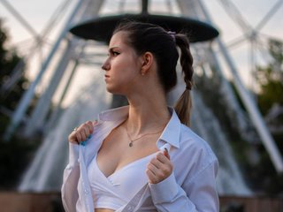 Erotik görüntülü sohbet YumiVelvet