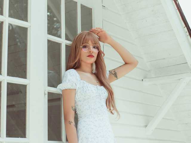 Profilin fotoğrafı YuqiSun