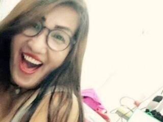 Erotik görüntülü sohbet yvette2016