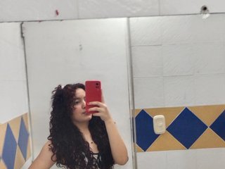 Erotik görüntülü sohbet ZAHIRA-1