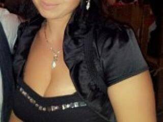 Erotik görüntülü sohbet zarikka