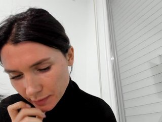 Erotik görüntülü sohbet ZoiKissy