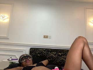 Erotik görüntülü sohbet Zola_Nooryi